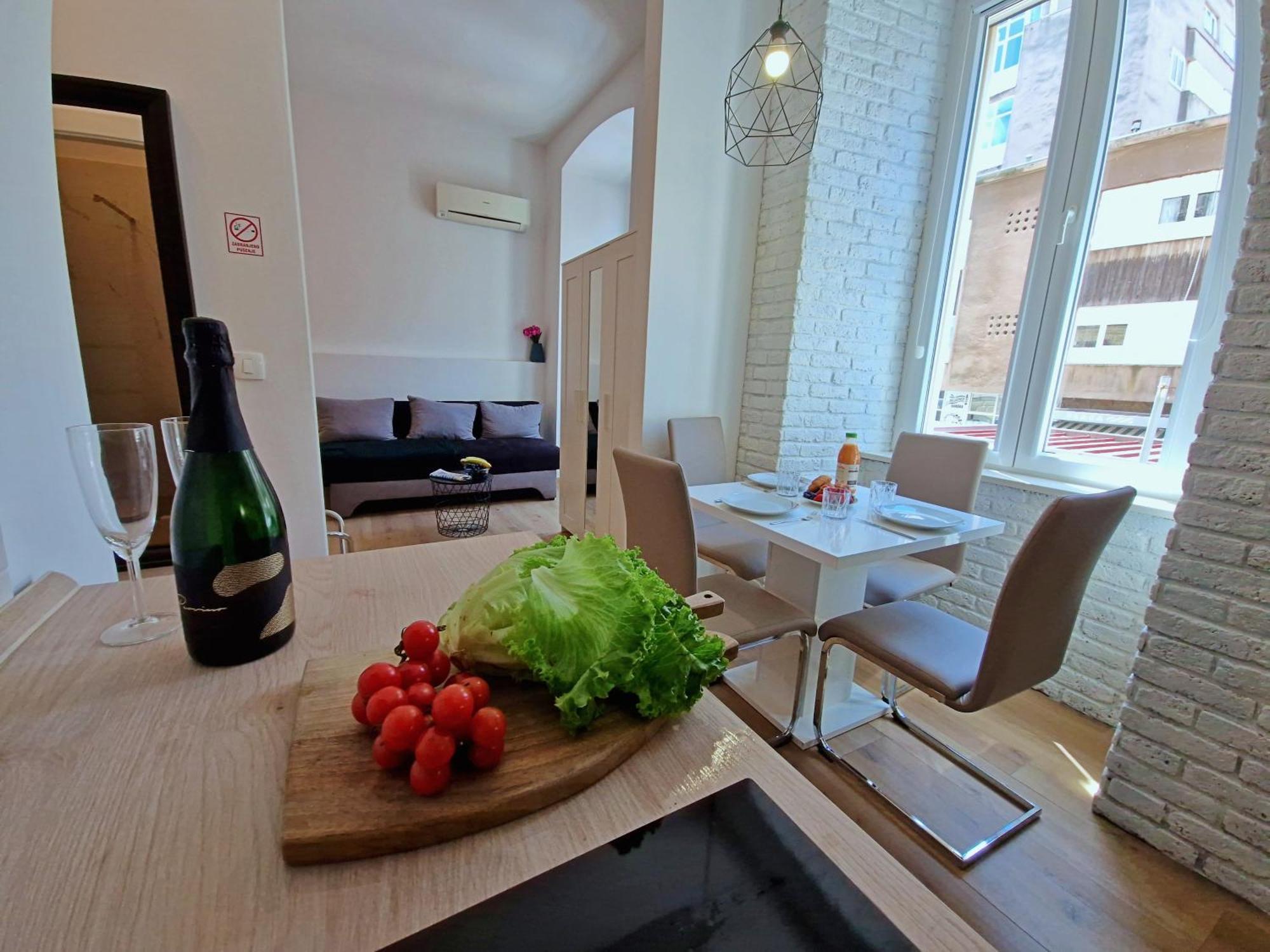Lola'S Place Rijeka Ngoại thất bức ảnh