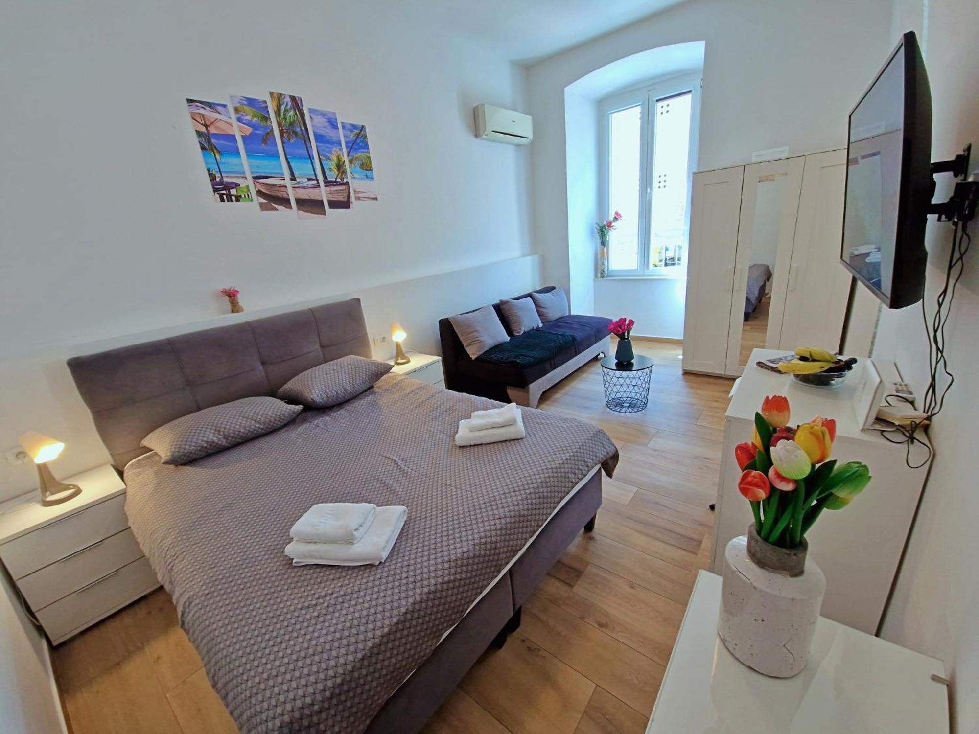 Lola'S Place Rijeka Ngoại thất bức ảnh